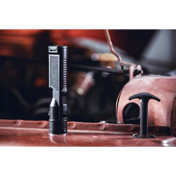 Streamlight Stinger 2020 2000-Lumen Rechargeable Flashlight