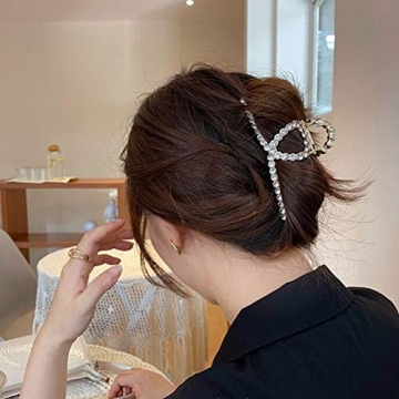 Elegant Metal Pearl Hair Claw Clips for Secure Styling