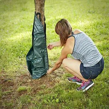 Greenscapes Tree Watering Bag with 20 Gallon Capacity