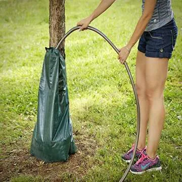 Greenscapes Tree Watering Bag with 20 Gallon Capacity