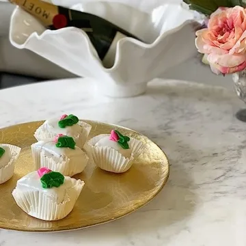 Elegant Beatriz Ball VIDA Bloom Wine Bucket for Entertaining