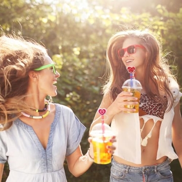 10mm Silicone Heart Straw Covers for Stanley 40&30 Oz Tumbler, Cute Silicone Straws Tips Cover Reusable,Food Grade Heart Straw Covers Cap for Dust Proof Plugs, Straw Tips for Kids Party Favors-5 Pcs