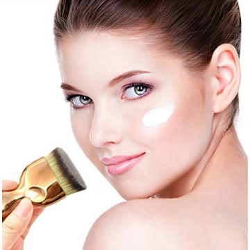 Angled Flat Foundation Brush for Flawless Makeup Application
