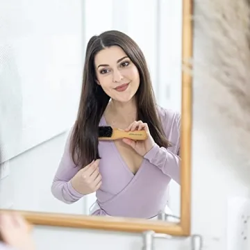 GranNaturals Boar Bristle Smoothing Hair Brush