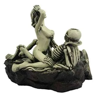 Tvoip Creative Skull Ashtray & Love Skull Beauty Girl Figurine Resin Ashtray Home Table Decor