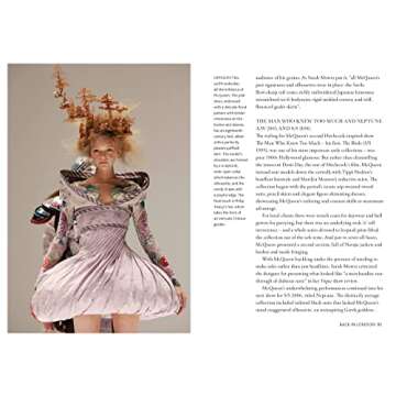 Little Book of Alexander McQueen: The story of the iconic brand (Little Books of Fashion)