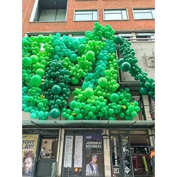 Freechase 100pcs Lime Green Latex Balloons - 5 +10 +12 +18 inch Green Balloon Arch Kit Balloon Garland for Birthday Decoration, Children's Day Party, Baby shower, Graduation Party, Valentines Day