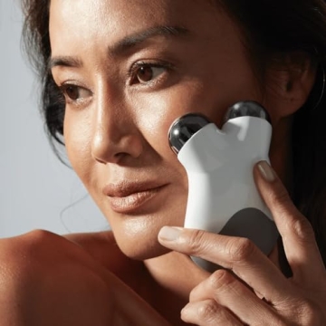 NuFACE MINI Starter Kit Portable Microcurrent Facial Device