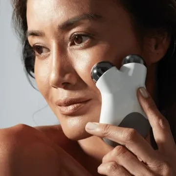 NuFACE MINI Starter Kit Portable Microcurrent Facial Device