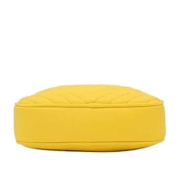 FashionPuzzle Chevron Quilted Crossbody Camera Bag with Chain Strap and Tassel (Yellow)