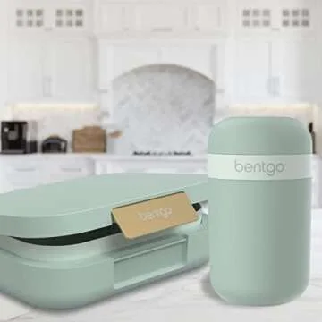 Bentgo Snack Cup - Reusable Snack Container with Leak-Proof Design, Toppings Compartment, and Dual-Sealing Lid, Portable & Lightweight for Work, Travel, Gym - Dishwasher Safe (Mint Green)