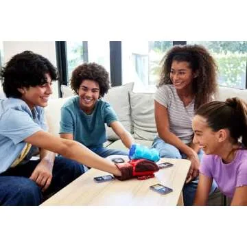 Mattel Games Rock ‘Em Sock ‘Em Robots Fight Cards Game