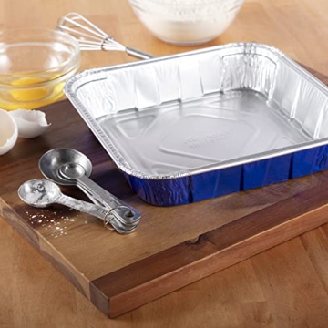 Reynolds Aluminum Baking Pans with Snug Lids, 8x8 Inches