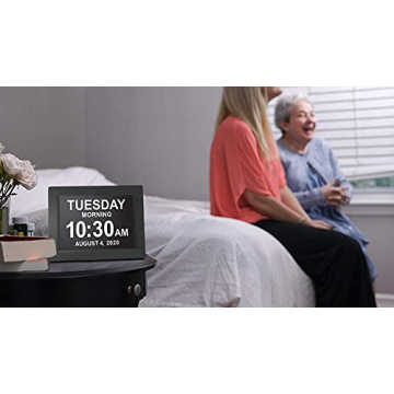 Auto-Dimming Digital Clock for Seniors with Dementia