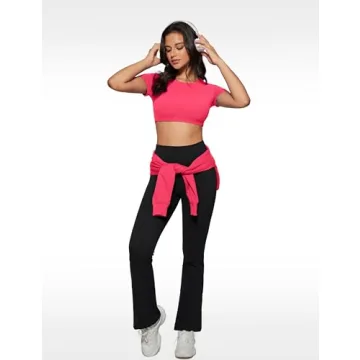 INGIA Women's Stylish Padded Crew Neck Workout Top