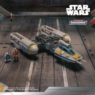 STAR WARS Gold Leader's Y-Wing Model with Figures