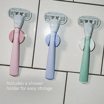 Flamingo Women's Razor with 4 Blade Refills and Shower Holder