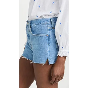 Levi's Women's 501 Original Denim Shorts in Ojai Light Stone