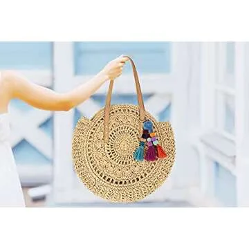 Chic Beach Bag Straw Handbag for Women – Ideal Summer Accessory