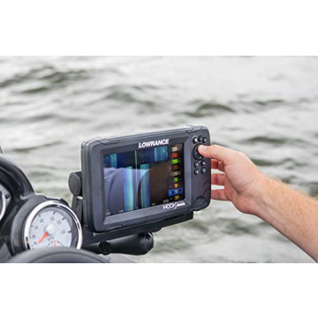Lowrance HOOK Reveal 7 SplitShot - 7-inch Fish Finder with SplitShot Transducer, Preloaded C-MAP US Inland Mapping