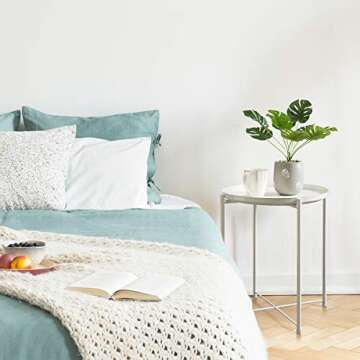 HollyHOME Tray Metal End Table, Sofa Table Small Round Side Tables, Anti-Rust and Waterproof Outdoor & Indoor Snack Table, Accent Coffee Table,（H） 20.28" x（D） 16.38", White