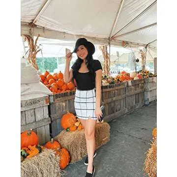 SAUNGKUAI Women's Square Neck Short Sleeve Slimming Thong Bodysuits for Going Out Body Suit Tops Black02 Medium