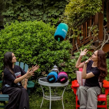 Hotkoko Lightweight Puffy Blanket for Camping & Travel