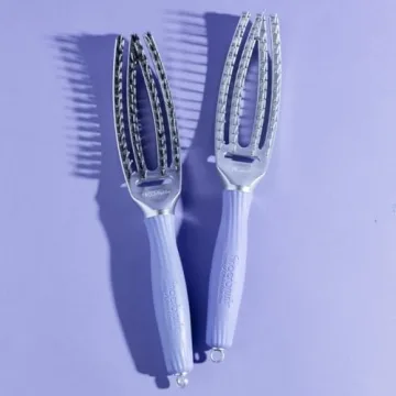 Olivia Garden FingerBrush: Ionic & Boar Bristles, Ideal for All Hair Types