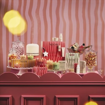 NEOM Luxury Christmas Wish Scented Candle - Relax with Aromatherapy