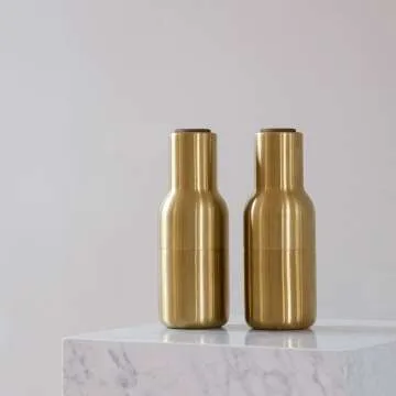 Stylish Salt and Pepper Grinder Set in Brass and Walnut