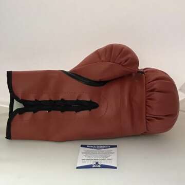 Floyd Mayweather Jr. Autographed Everlast Boxing Glove