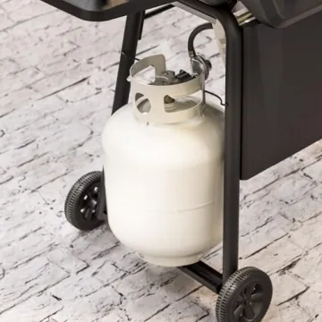 Char-Broil Classic 360 3-Burner Gas Grill with Side Burner