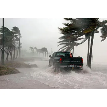 Uniden Bearcat BC75XLT Handheld Scanner with 300 Channels