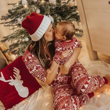 Neufigr Family Christmas Pajamas Long Sleeves Set