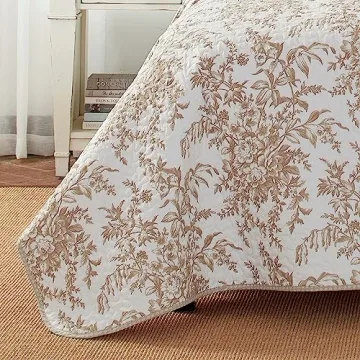 Laura Ashley Queen Quilt Set - Cozy Reversible Bedding