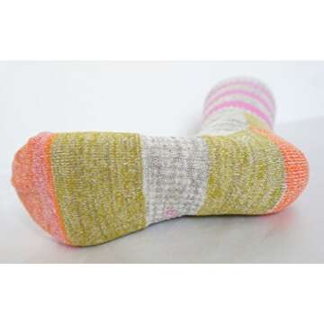 SEOULSTORY7 5Pack Women's Multi Performance Padded Hiking/Outdoor Crew Socks 5Pack Assortment Solid3P /Stripe2P Medium