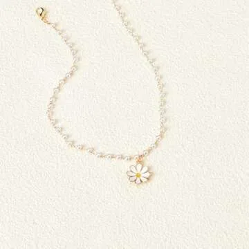 Daisy Flower Necklace - Elegant Pearl Jewelry for Women
