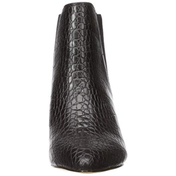 Elegant Kitten Heel Boot for Work and Outings