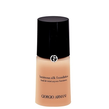 GIORGIO ARMANI Luminous Silk Foundation in Natural Beige