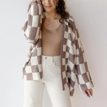 Giraropa Women Checkered Cardigan for Stylish Comfort