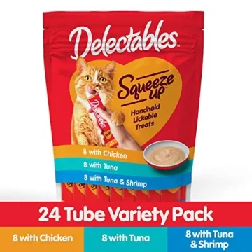 Hartz Delectables Squeeze Up Cat Treats for Adults & Seniors