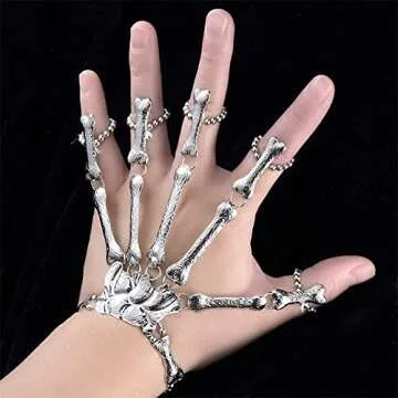 YERTTER Women Vintage Skull Fingers Metal Skeleton Bracelet Ring Hip Hop Street Dancing Cosplay Wristband for Halloween and Special Festival (Vintage silver)