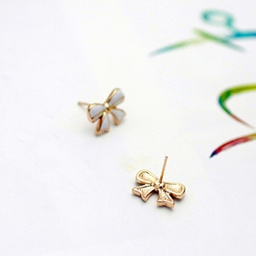 Elegant Gold Tone Bow Tie Stud Earrings for Women