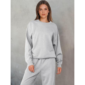 Stylish Caracilia Women's Fleece Lounge Set for Comfort