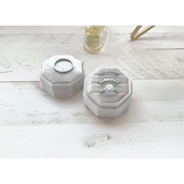 BLUTETE Velvet 3 Slots Jewelry Ring Box Engagement Wedding Box Keepsake Box Bridal Photo Ring Triple Slots Octagon (Champagne)