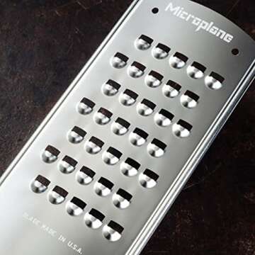 Microplane Professional Series Kitchen Grater Extra Coarse for Potato, Zucchini, Carrot, Apple, Cabb...