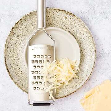 Microplane Extra Coarse Grater – Perfect for Cheese & Vegetables