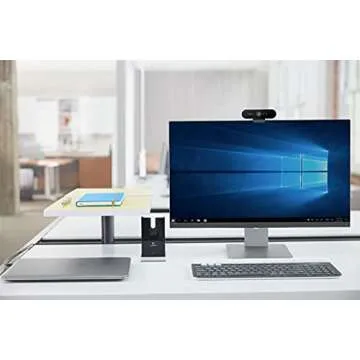 Logitech 4K Pro Webcam, 4K Resolution at 30 fps, Auto Focus, Wide 90° Diagonal Field of View, 5X Digital Zoom, RightLight 3 with HDR (Renewed)