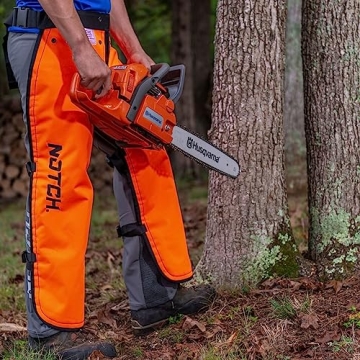 Notch Medium Chainsaw Chaps for Safety and Comfort