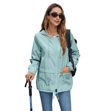 Hount Women's Lightweight Hooded Raincoat Waterproof Packable Active Outdoor Rain Jacket (XL, Light Green)